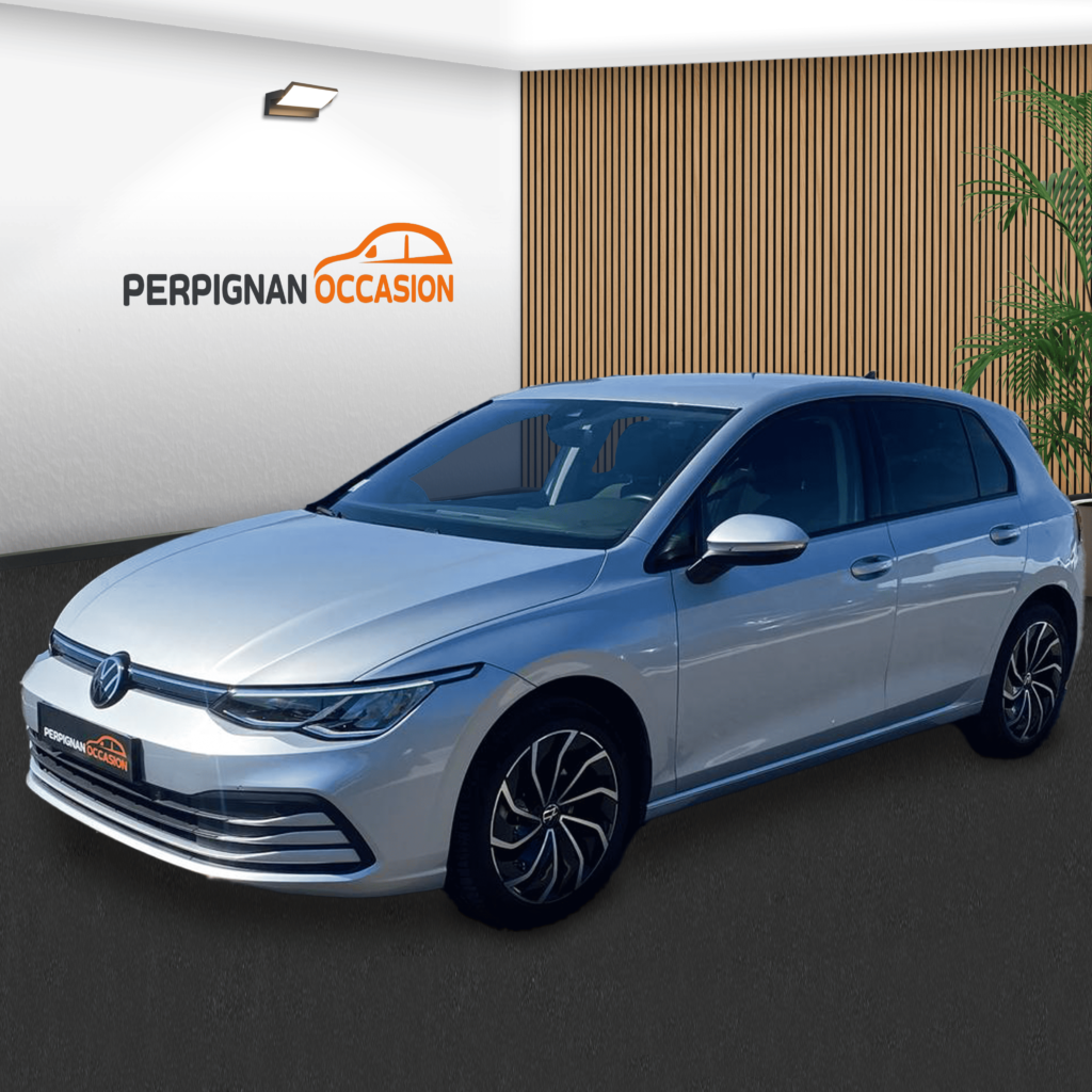 Volkswagen Golf VIII 2.0 TDI d'occasion à Carcassonne – vue avant / voiture occasion Carcassonne
