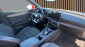 Intérieur Seat Leon eHybrid – tableau de bord et sièges d'une voiture d'occasion à Carcassonne / voiture occasion Carcassonne